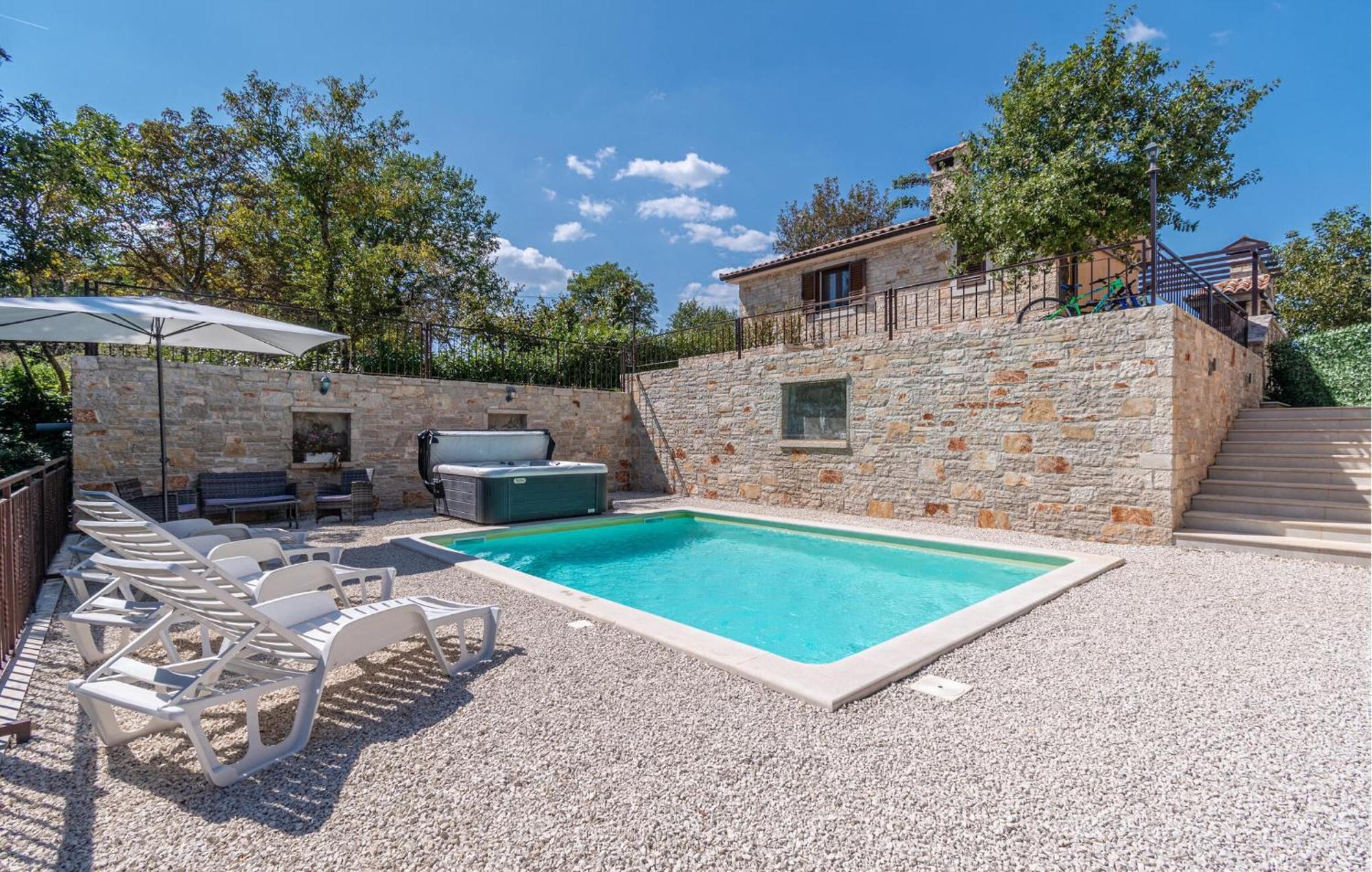 Stunning In Trosti With Wifi Holiday home *